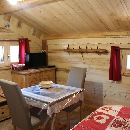Le Refuge Des Marmottes Villa Areches Exterior photo